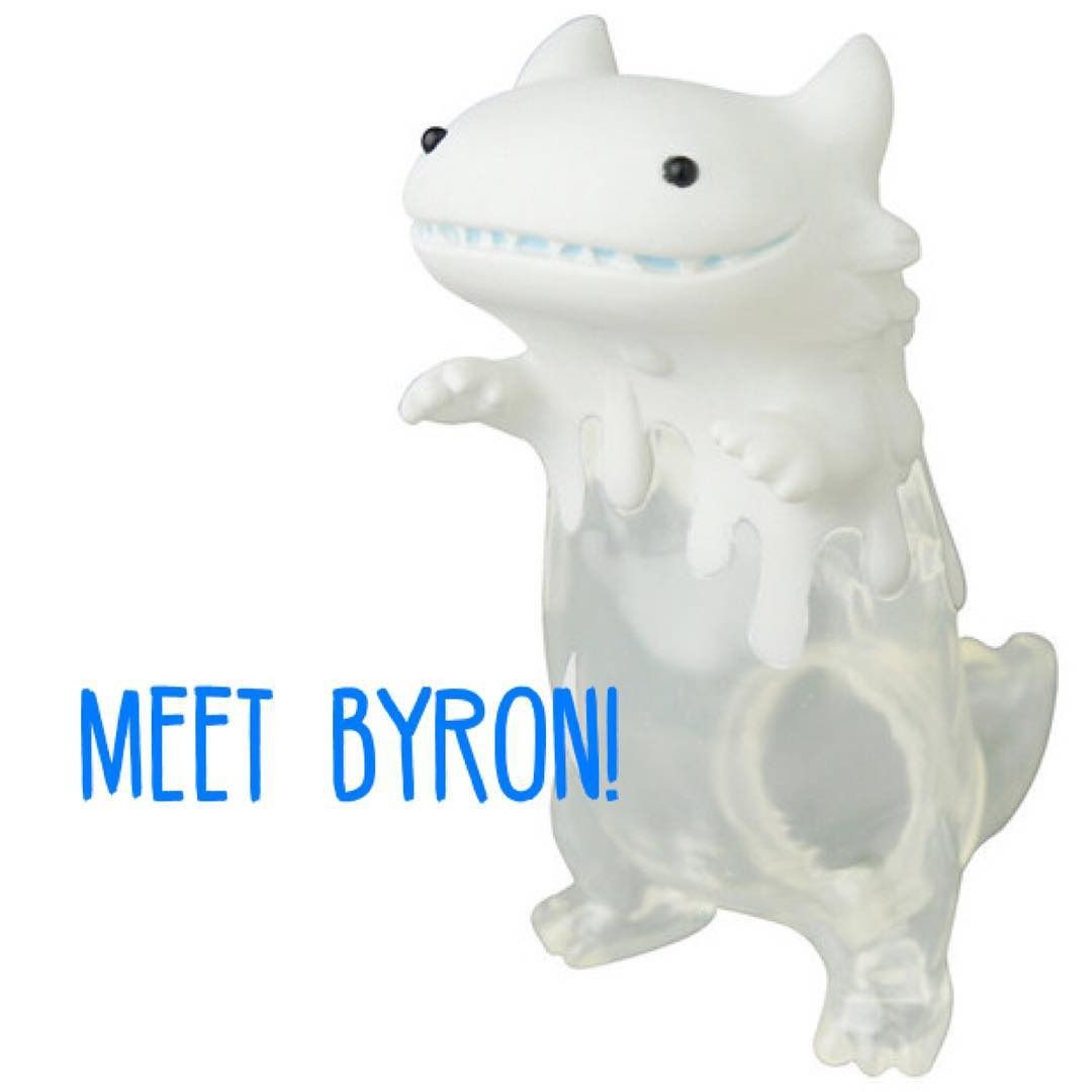 Korators × Toy’s “Byron (Clear/White)” AVAILABLE NOW